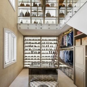 Meet your Posher, Lorejie